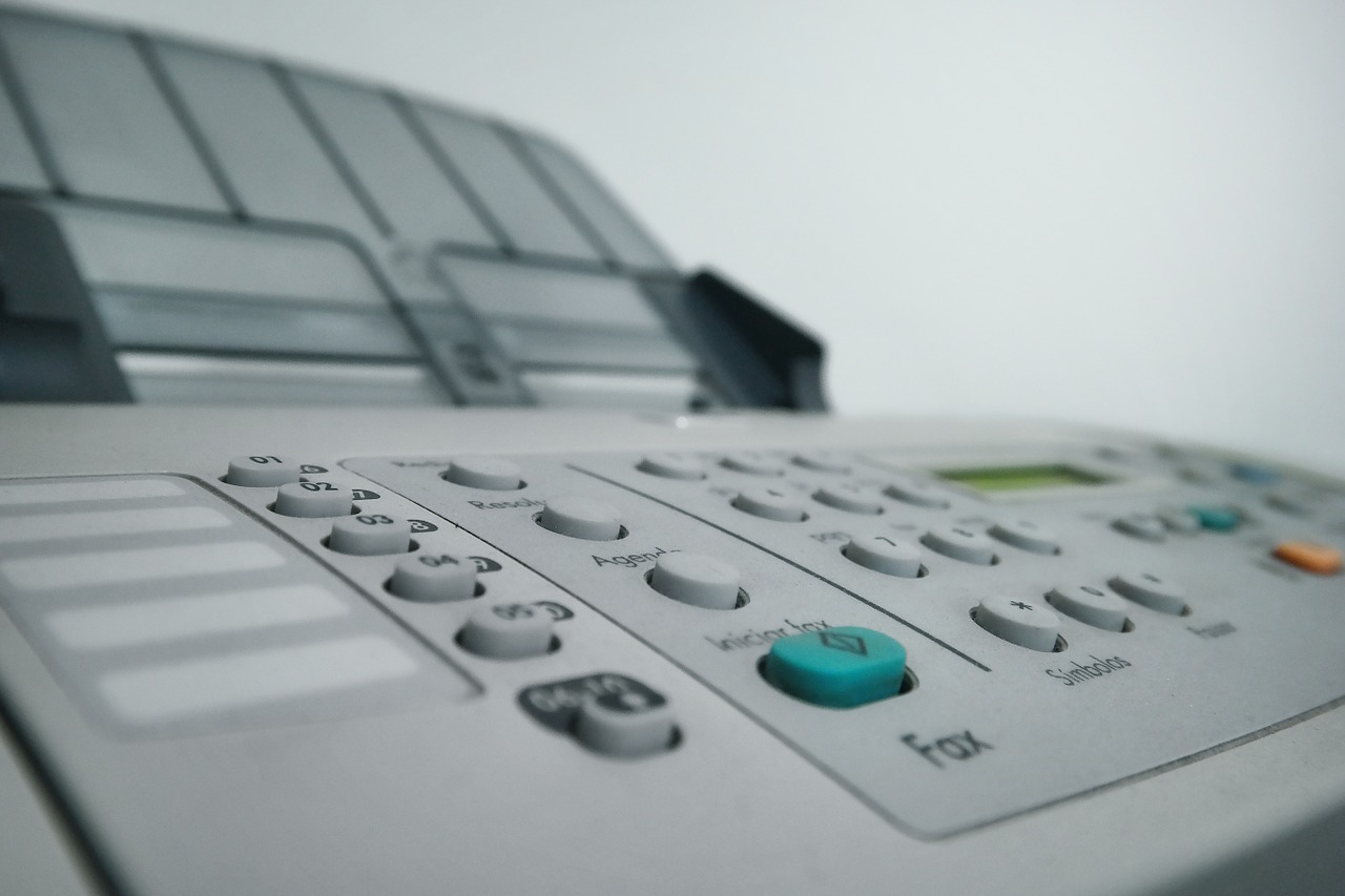 Fax Answer Machine Fax Answering Service | Edwards Answering Service